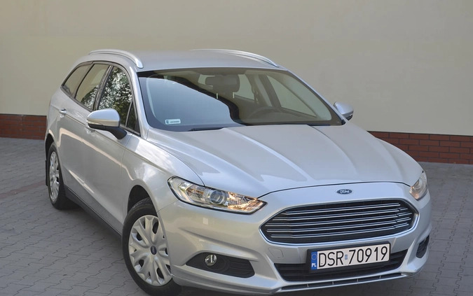 Ford Mondeo cena 39900 przebieg: 276800, rok produkcji 2015 z Szydłowiec małe 277